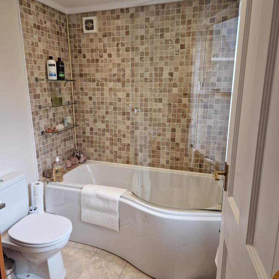 Апартаменти Colourful 2 Bed 2 Bath Tooting House Лондон Екстер'єр фото