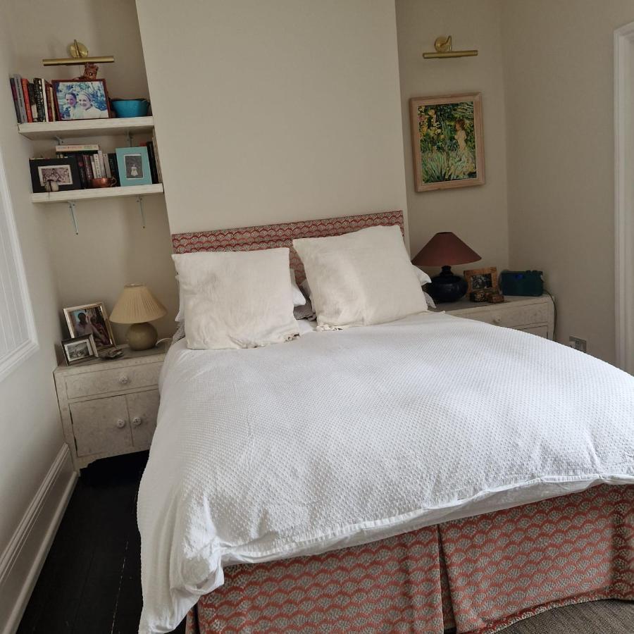 Апартаменти Colourful 2 Bed 2 Bath Tooting House Лондон Екстер'єр фото